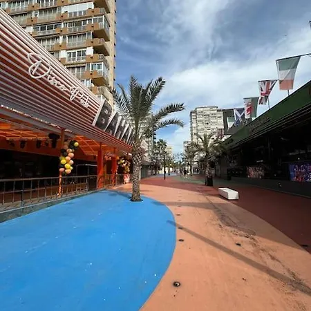 Luminoso Apartamento En Benidorm Exterior photo